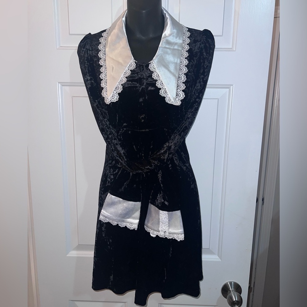 Widow Black Velvet Dress with white Collar
